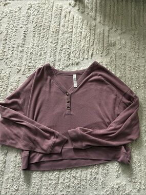 Alo Mauve Henley Long-Sleeve Top